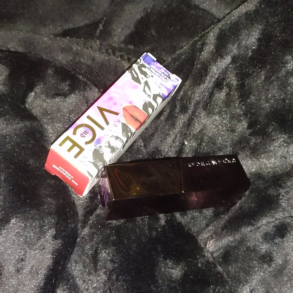No Parking High Impact Urban Decay Vice Lipstick